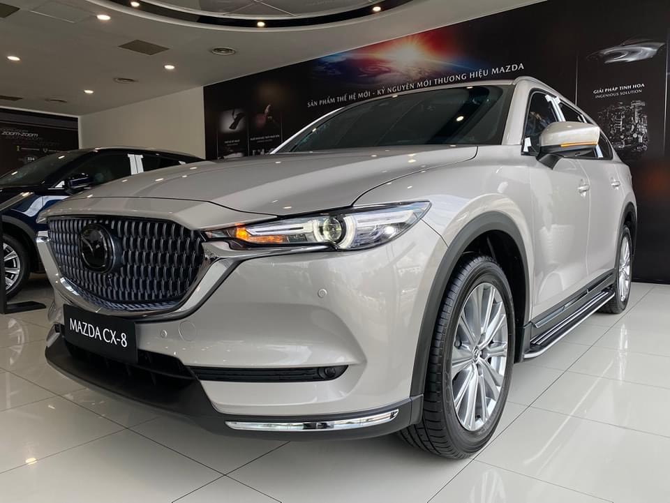 Mazda CX-8 2.0 Deluxe - Hình 3